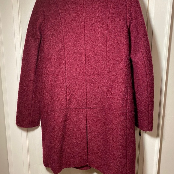 DKNY boucle jacket with cute leather details - Picture 4 of 8